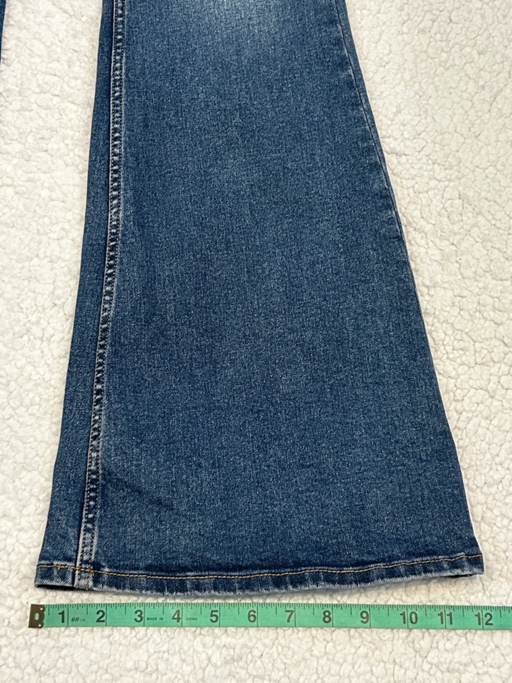 We The Free CRVY Robyn High-Rise Flare Jeans size 27 Boho Festival - Picture 13 of 13